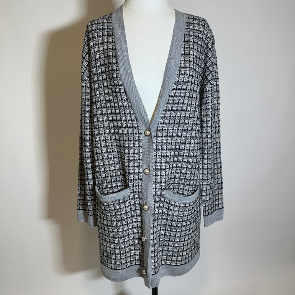 Talbots Merino Wool Long Cardigan Sweater Pearl Button Womens Medium Gray Black